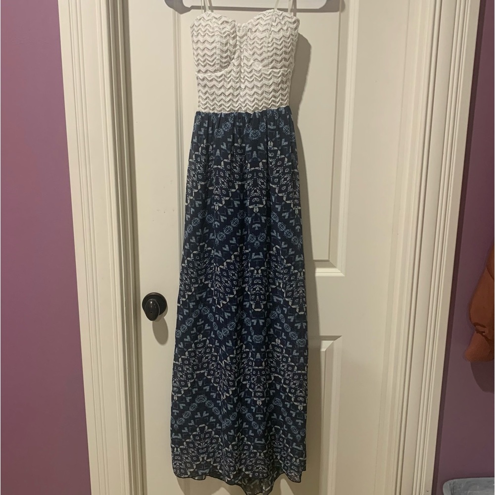 Long sleeveless summer dress